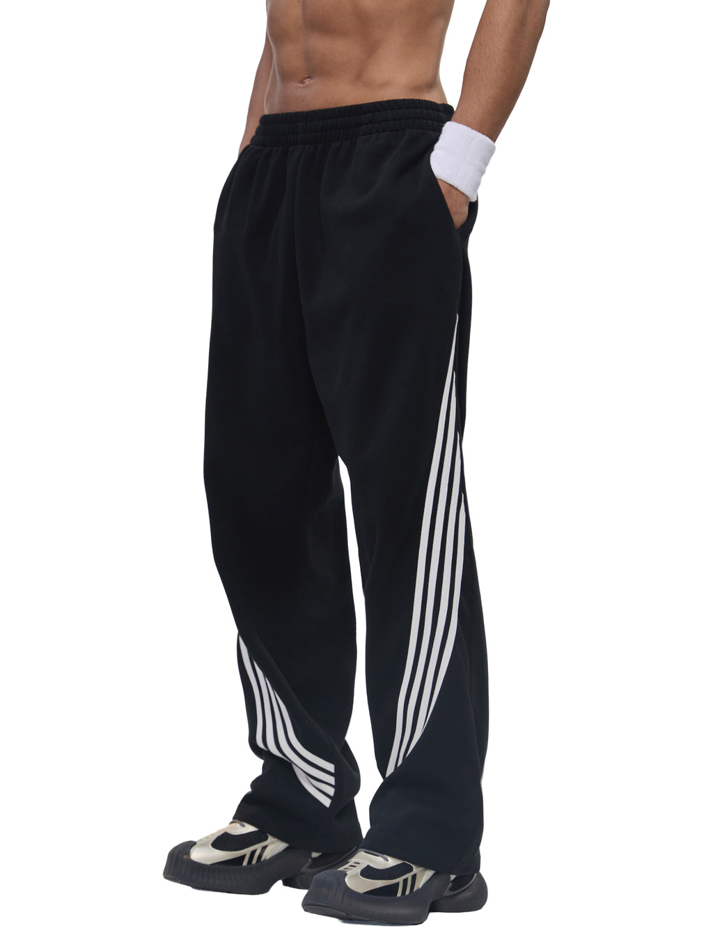 Curved Stripe Straight Sweatpants
